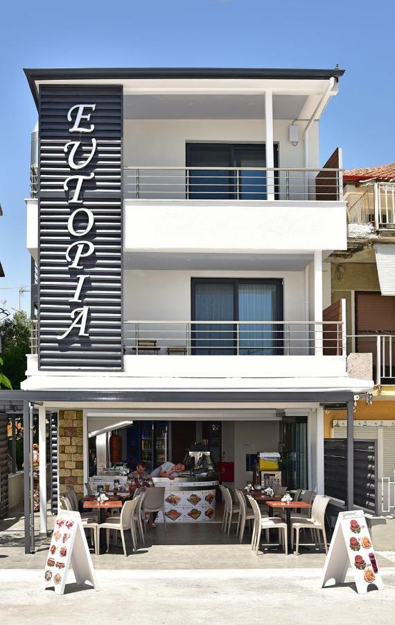 Eutopia Paralía Exterior foto